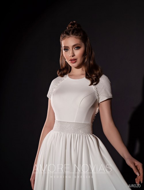 https://amore-novias.com/images/stories/virtuemart/product/AIR020       (2).jpg